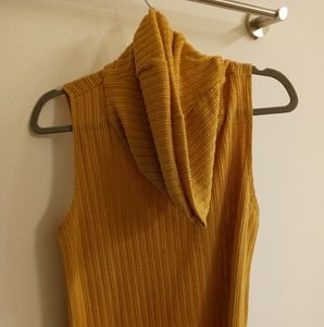 Sleeveless Sweater